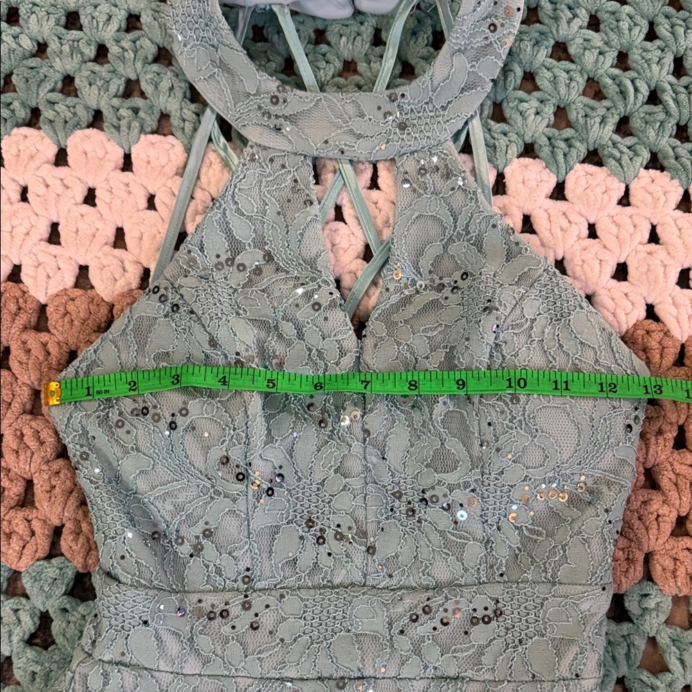 Windsor Blue Teal  Lace Sequins Halter Prom Mini Dress Womans sz 1 / 2 Small - Picture 4 of 6